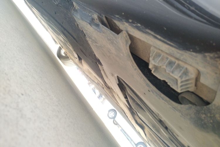 宝马5系 2019款 改款 525Li M运动套装局部细节9003