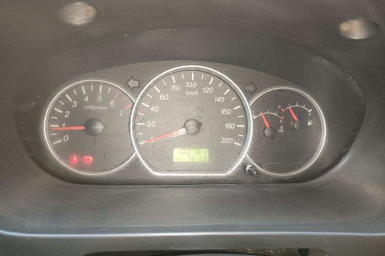 五菱汽车 五菱宏光 2020款 1.2L S基本型国VI LSI中控内饰14