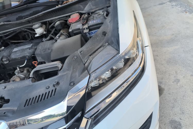 本田 艾力绅 2016款 2.4L 豪华版局部细节9007