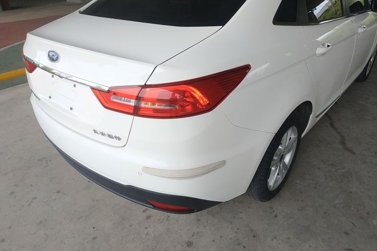 福特 福睿斯 2019款 改款 1.5L 自动悦享型 国VI车身外观6006