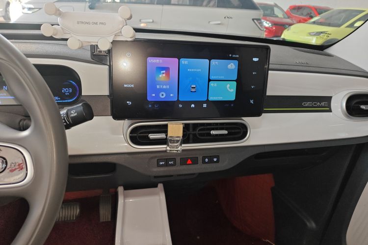 吉利银河 2025款 210km 熊猫卡丁局部细节16