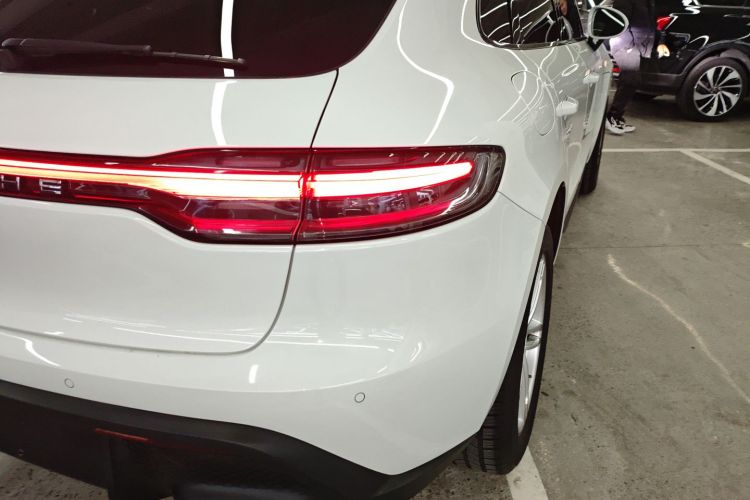 保时捷 2024款 Macan 2.0T车身外观9