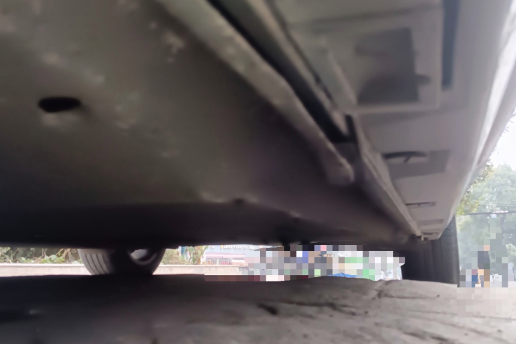 奥迪A6L 2012款 30 FSI 技术型局部细节9004