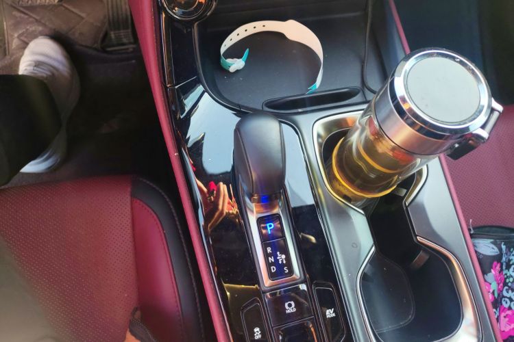 雷克萨斯NX 2023款 350h 前驱 创悦版中控内饰18