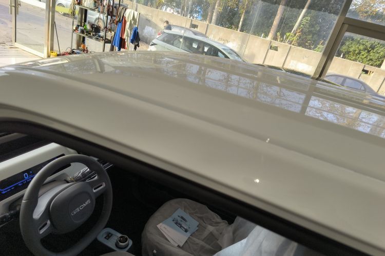 吉利银河 2024款 熊猫mini 200km 耐力熊局部细节57