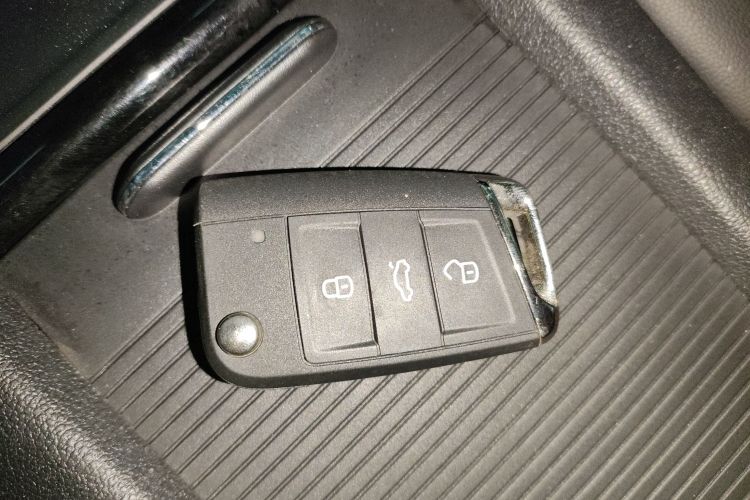 大众 凌渡 2019款 280TSI DSG舒适版 国V中控内饰7001