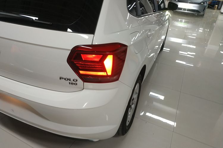 大众 Polo 2019款 Plus 1.5L 自动全景乐享版车身外观9