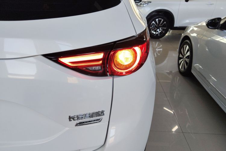 马自达CX-5 2020款 改款 2.0L 自动两驱智慧型车身外观6006
