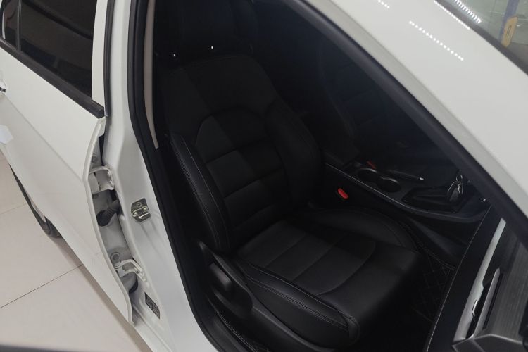 吉利汽车 帝豪 2021款 UP 1.5L CVT舒适型中控内饰41