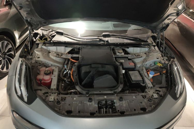 极氪001 2022款 超长续航双电机 ME版机舱底盘24