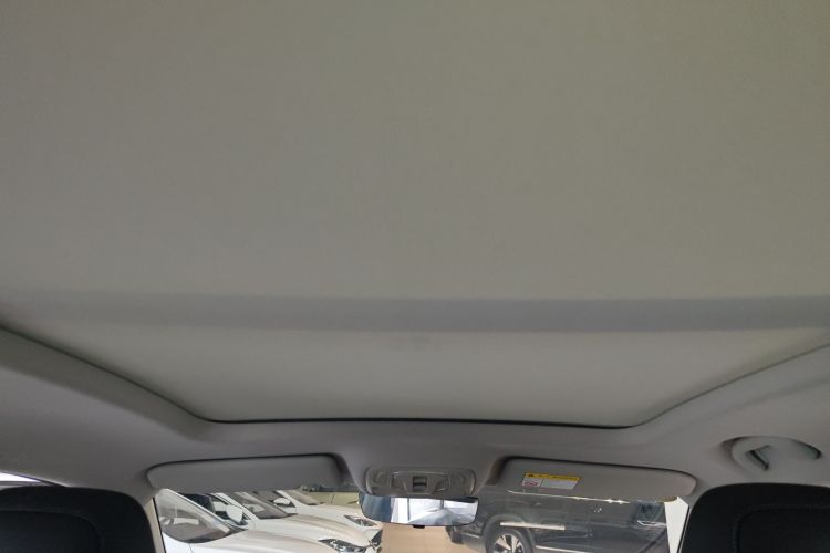 荣威RX5 2023款 PLUS 330TGI 自动领潮智惠版中控内饰22