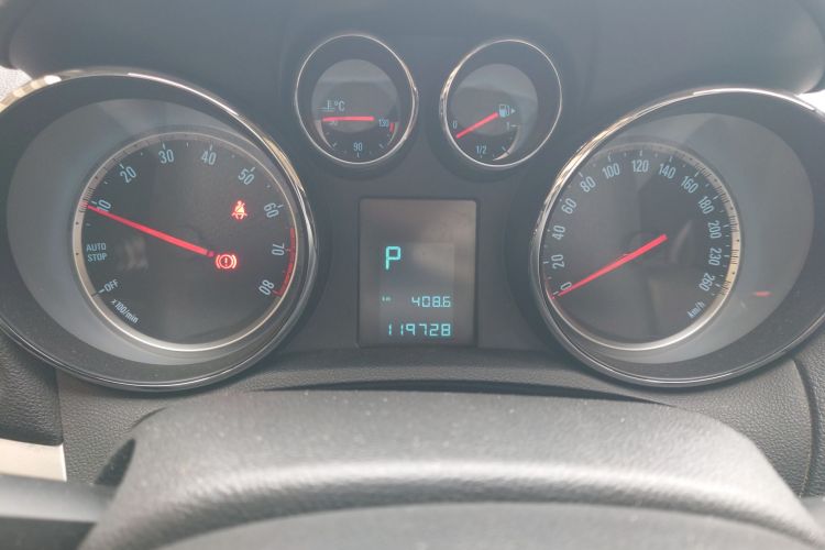 别克 昂科拉 2015款 1.4T 自动两驱都市精英型中控内饰14