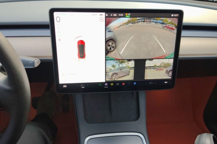 特斯拉 Model Y 2021款 标准续航后驱版中控内饰16