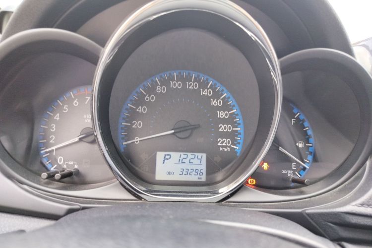 丰田 威驰 2017款 1.5L CVT创行版中控内饰14