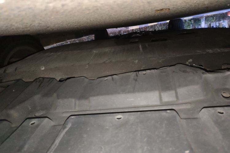 日产 天籁 2011款 2.5L XL领先版局部细节9008