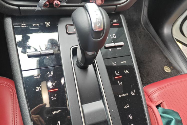 保时捷 2024款 Macan 2.0T局部细节18