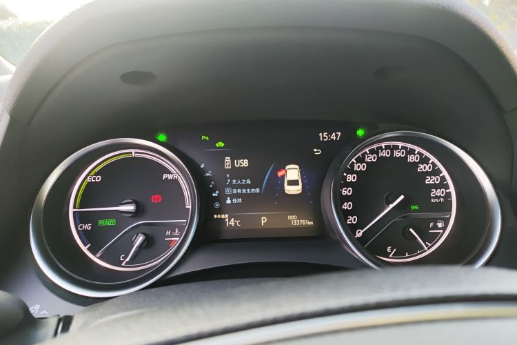 丰田 凯美瑞 2019款 双擎 2.5HG 豪华版 国VI中控内饰14