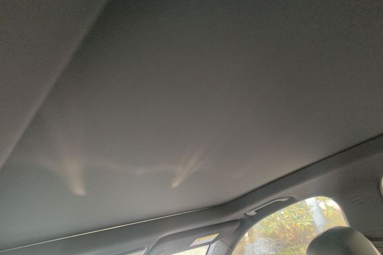 广汽传祺 传祺GS8 2022款 领航系列 2.0TGDI 两驱尊享版（七座）中控内饰22