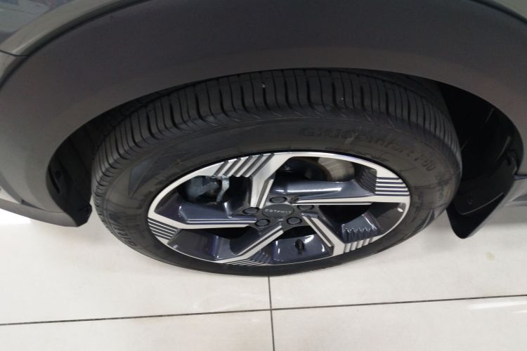 领克06 2023款 Remix 1.5T 劲Pro车身外观6007