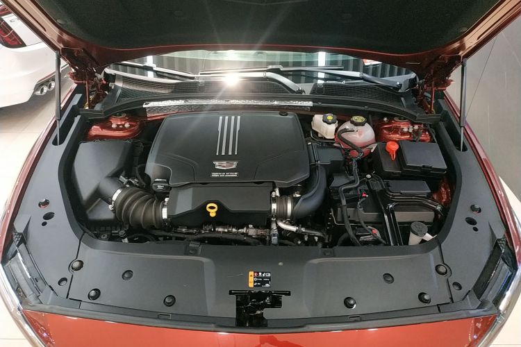 凯迪拉克GT4 2023款 25T 豪华型局部细节24