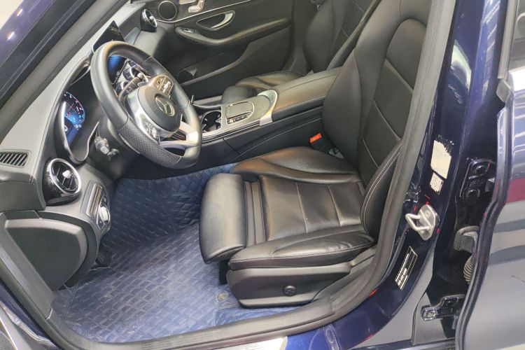 奔驰C级 2020款 C 260 L 运动版局部细节19