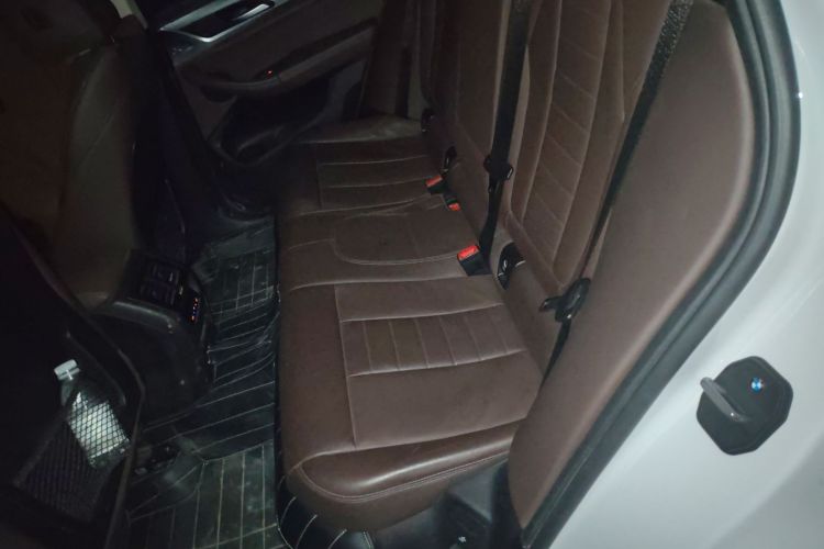 宝马X4 2021款 xDrive 25i M运动套装中控内饰7004