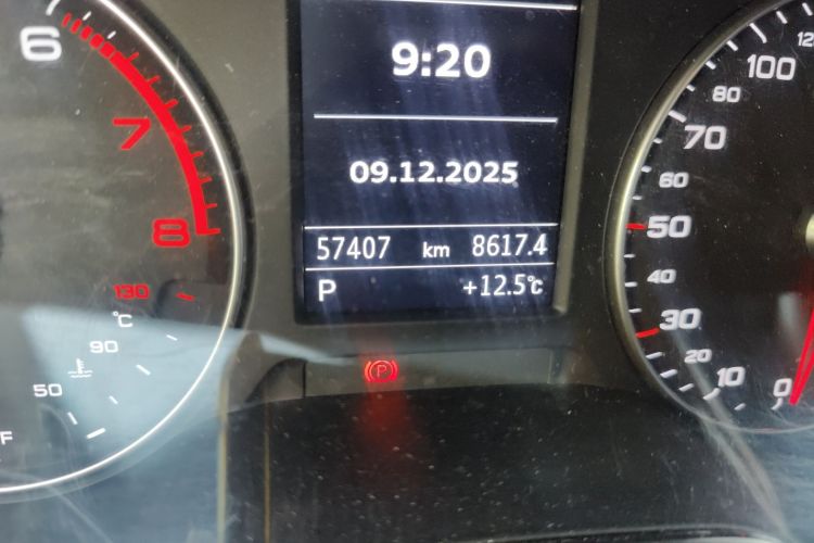 奥迪A3 2018款 30周年年型 Limousine 35 TFSI 进取型中控内饰15