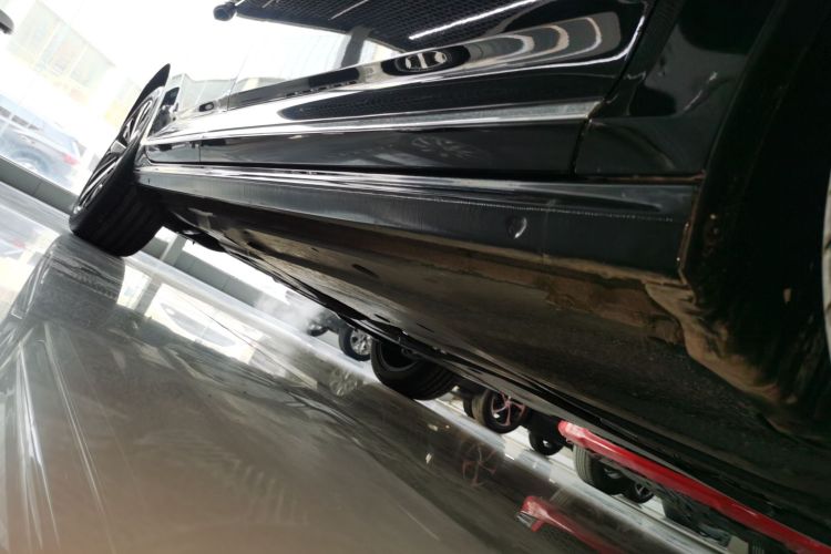 大众 帕萨特 2025款 出众款 380TSI 龙腾版局部细节9001