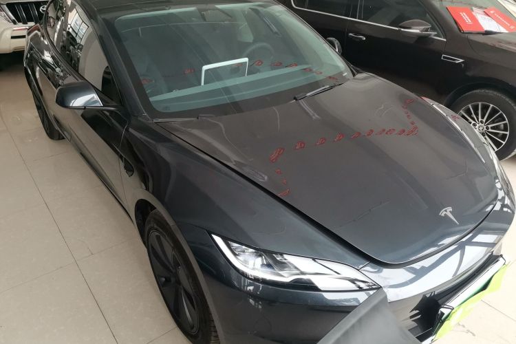 特斯拉 Model 3 2025款 后轮驱动版车身外观6002