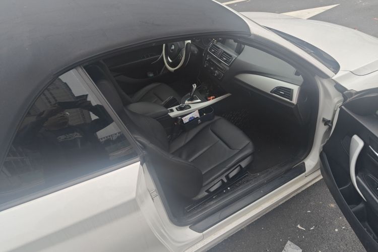 宝马2系(进口) 2015款 218i 敞篷轿跑车局部细节9005