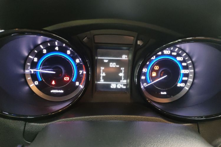 长安CS15 2016款 1.5L 手动豪华版中控内饰14