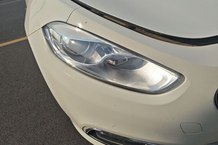 菲亚特 菲翔 2014款 1.4T 手动劲享版车身外观8