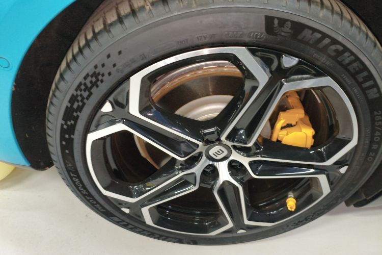 小米汽车 小米SU7 2024款 四驱超长续航高阶智驾Max版车身外观6008