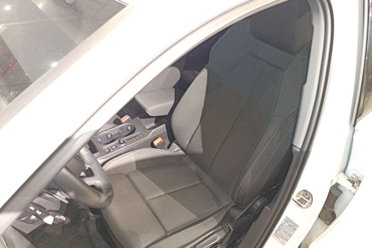 奥迪A3 2021款 Sportback 35 TFSI 进取运动型中控内饰19