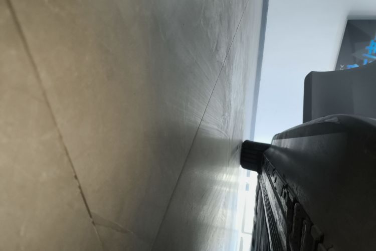 奔驰EQE SUV 2023款 350 4MATIC 先锋版局部细节9001