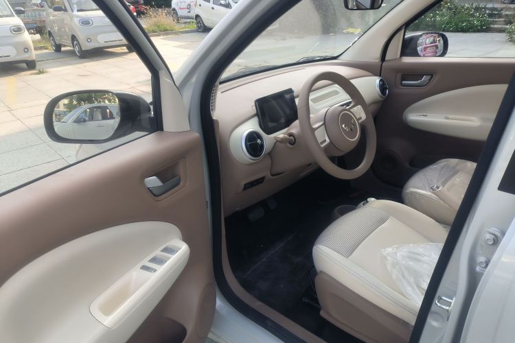 五菱汽车 宏光MINIEV 2025款 四门版 进阶款中控内饰20