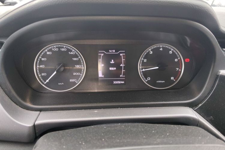 奇瑞 艾瑞泽5 2019款 1.5L 手动青春版 国V局部细节14