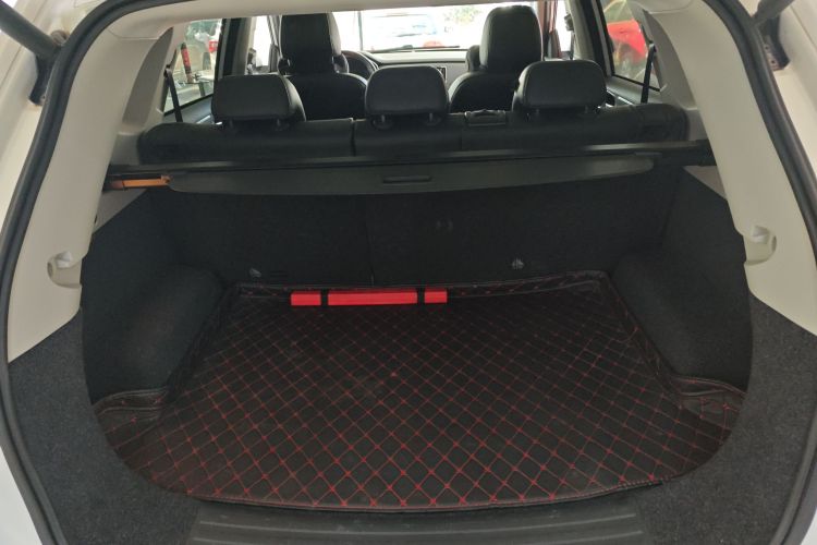 荣威RX5 2020款 20T 自动Ali智联网超越智臻版局部细节23