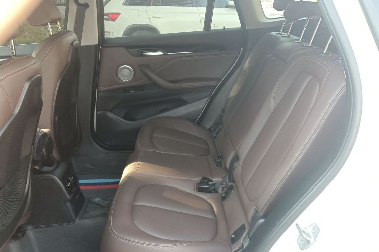 宝马X1 2022款 sDrive25Li 领先型中控内饰21