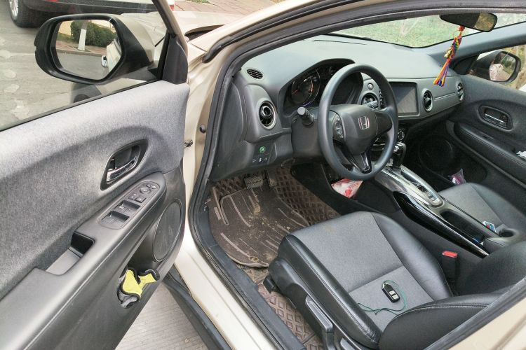 本田XR-V 2021款 1.5L CVT舒适版中控内饰20