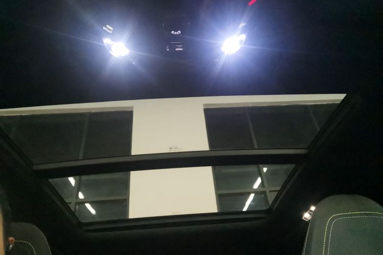 领克06 2023款 Remix 1.5T Hero中控内饰22