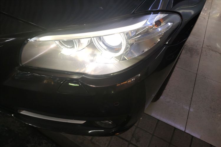 宝马5系 2017款 520Li 典雅型局部细节36