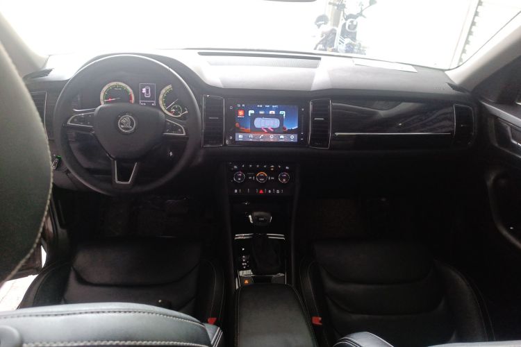 斯柯达 柯迪亚克 2018款 TSI330 7座两驱豪华优享版中控内饰7002