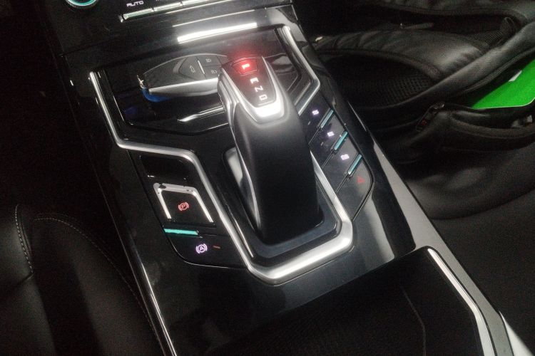 江铃集团新能源 羿 2023款 标准续航行业版局部细节18