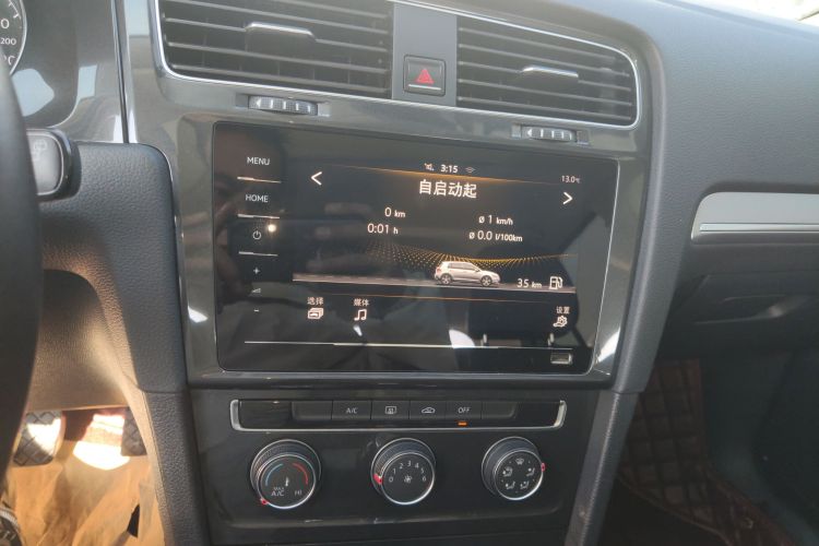 大众 高尔夫 2020款 挚爱版 280TSI DSG舒适型中控内饰16