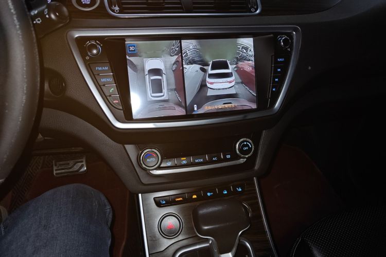 陆风X7 2018款 劲越 1.5T 全景至尊型局部细节16