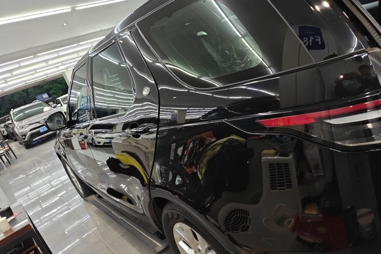 路虎 发现 2020款 3.0 SC V6 SE车身外观4