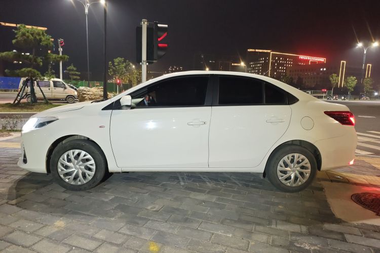 丰田 威驰 2021款 1.5L CVT创行版车身外观4