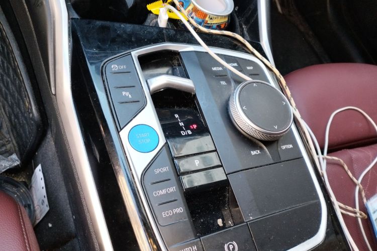 宝马i3 2024款 eDrive 35 L中控内饰18