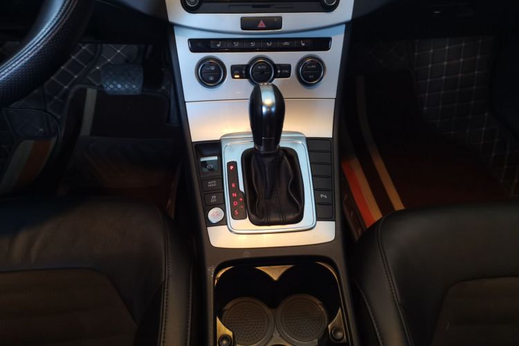 大众 迈腾 2016款 1.8TSI 智享豪华型中控内饰18